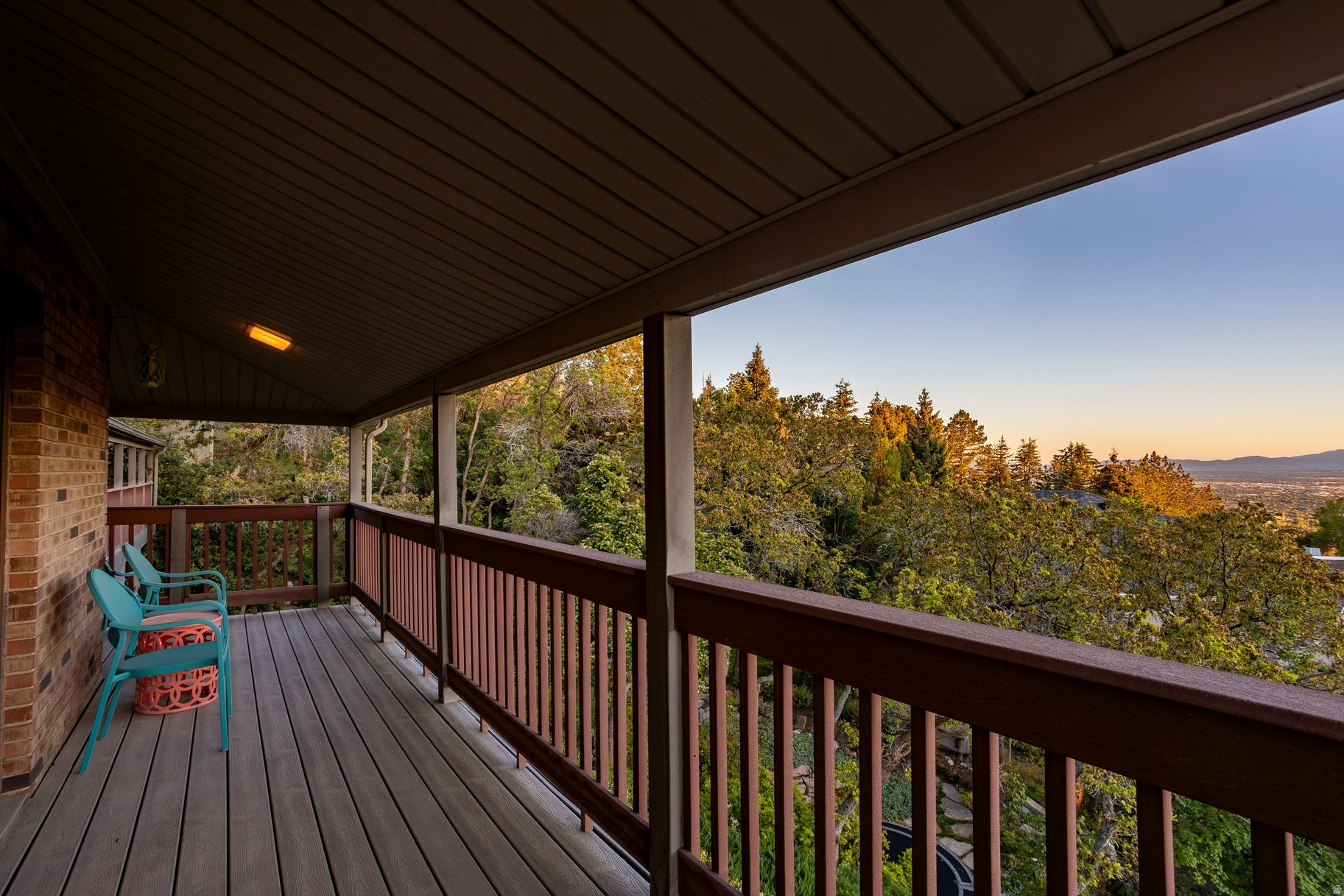 ARLINGTON HILLS - Residential