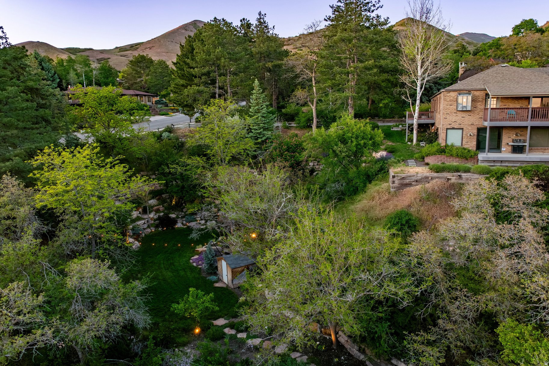 ARLINGTON HILLS - Residential