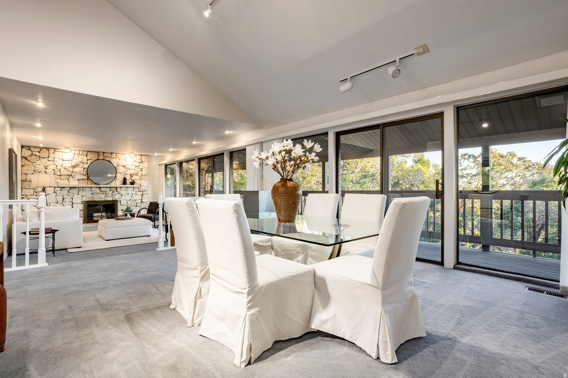 ARLINGTON HILLS - Residential