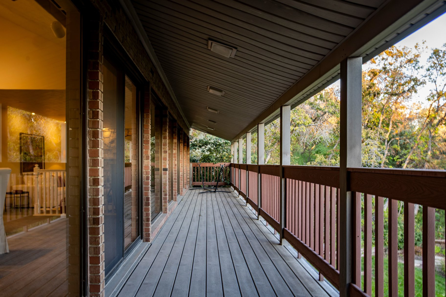 ARLINGTON HILLS - Residential