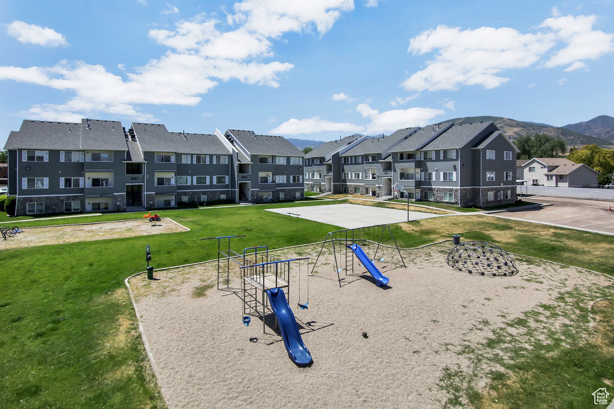 COPPER CREEK - Residential