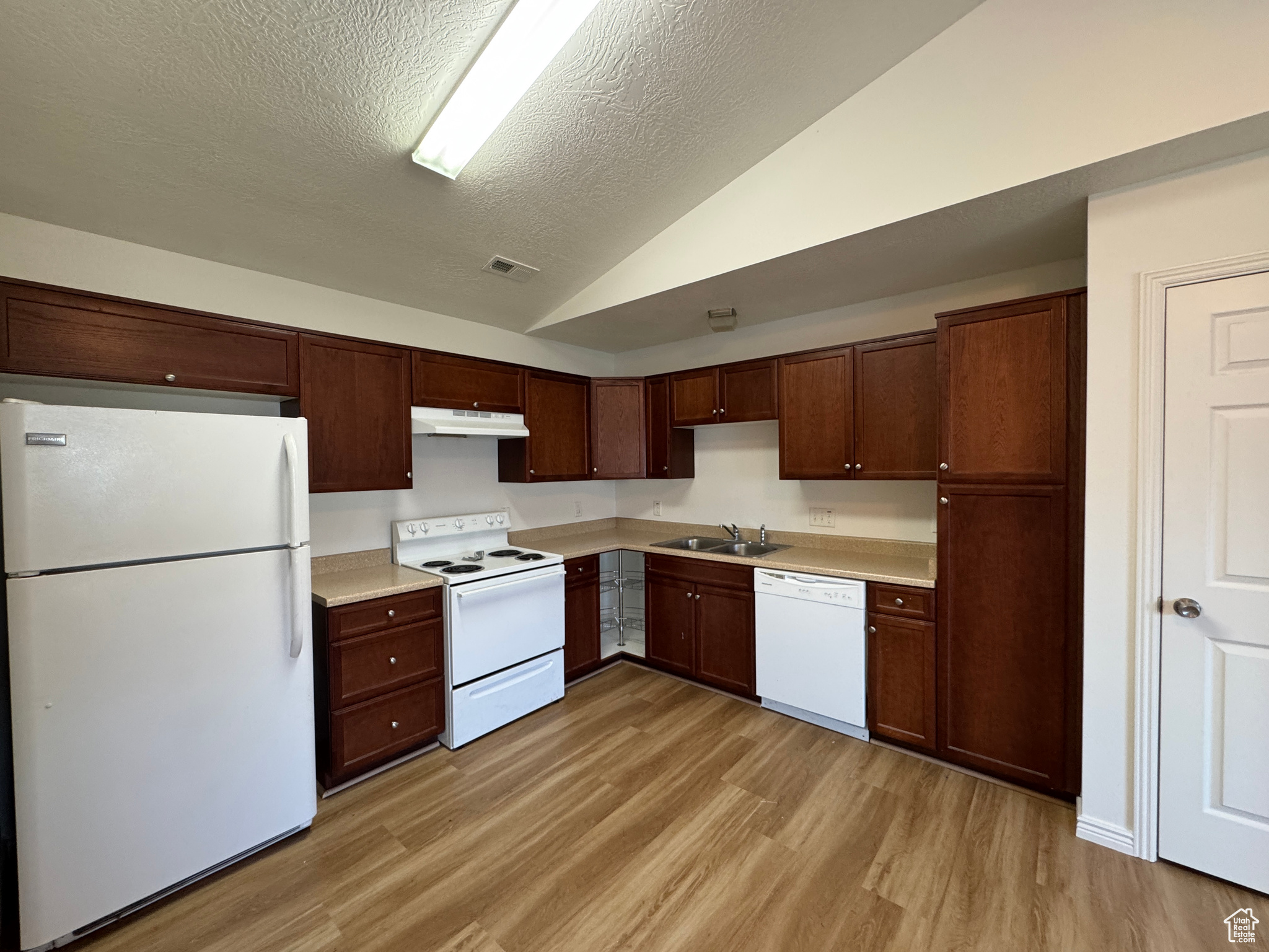 COPPER CREEK - Residential