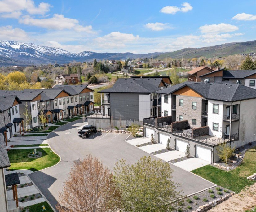 THE PEAKS - Residential