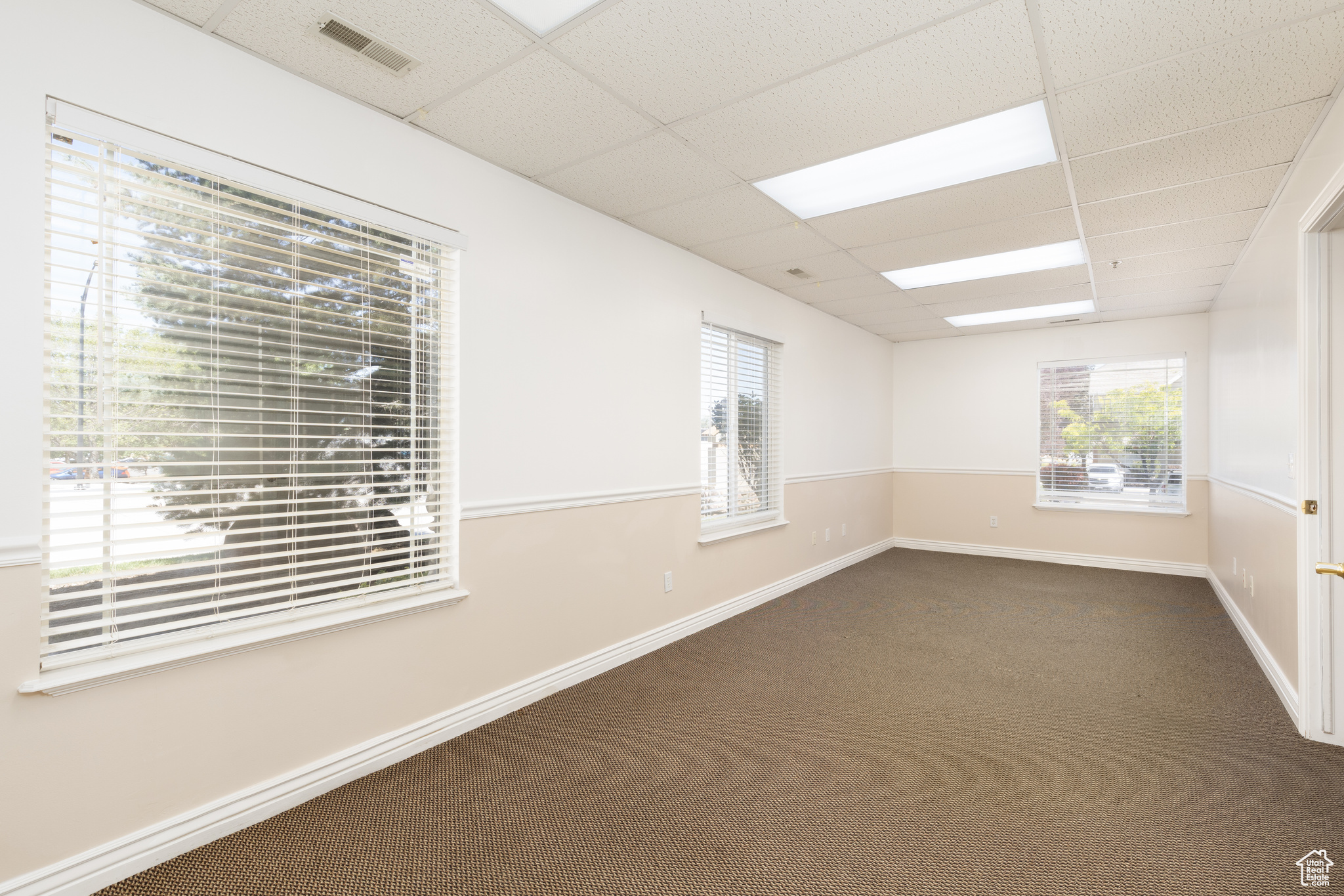 MONROE PROFESSIONAL PLAZA - Commercial Lease