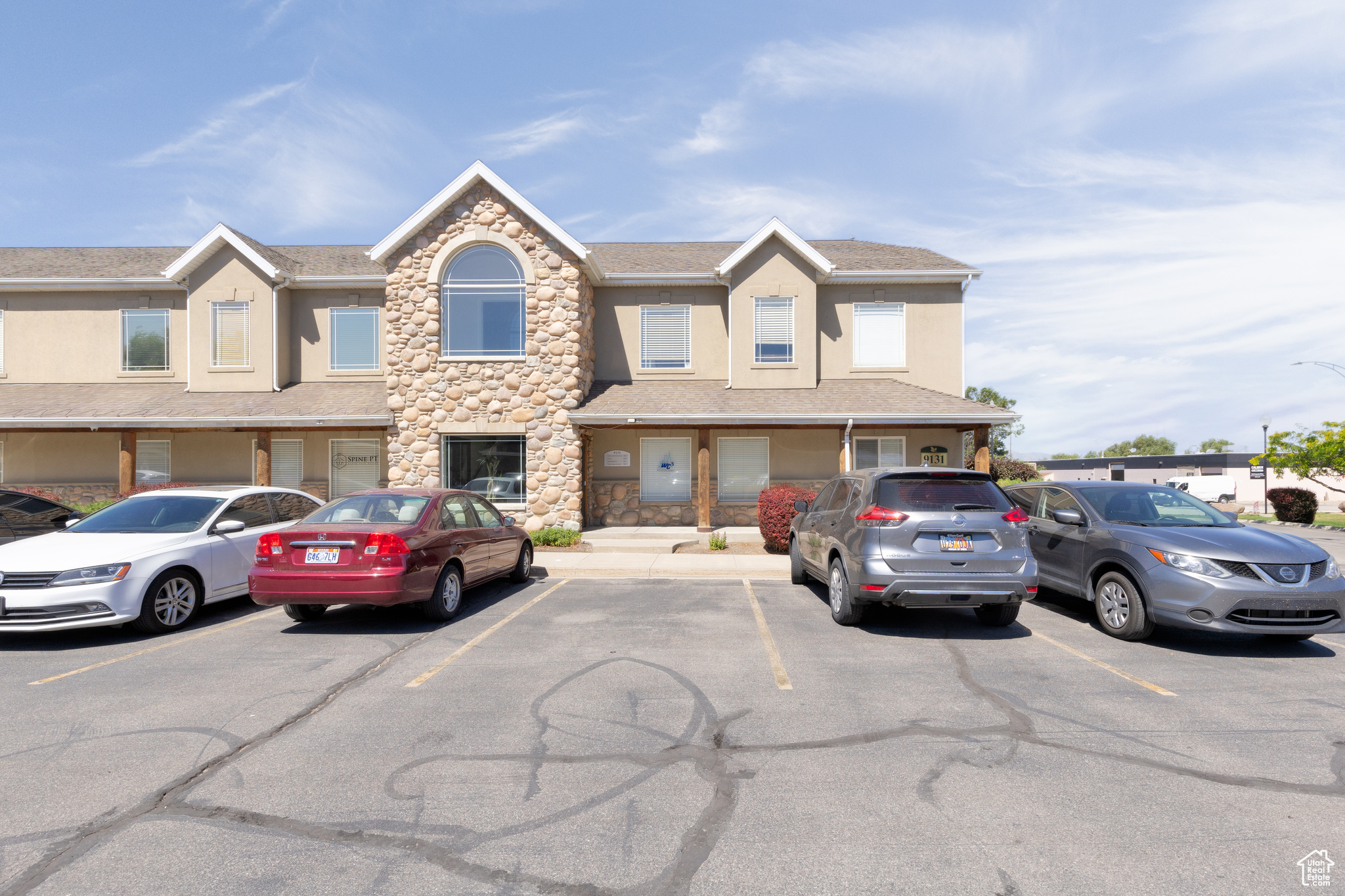 MONROE PROFESSIONAL PLAZA - Commercial Lease