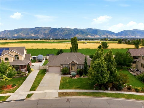 Tiny photo for 182 N SIERRA WAY W, Layton, UT 84041 (MLS # 2182571)