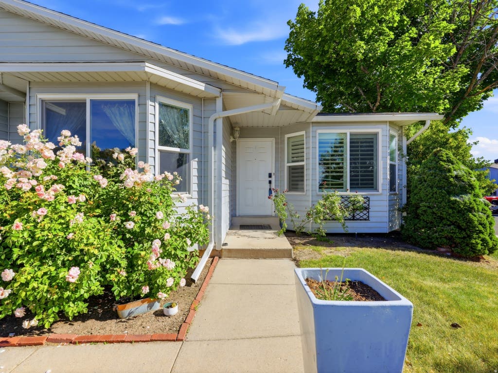 Photo of 1206 E MOSS CIR, Midvale, UT 84047 (MLS # 2166913)