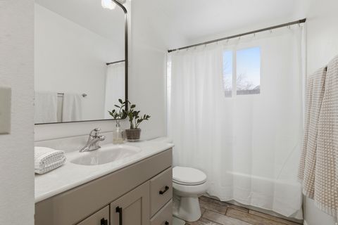 Tiny photo for 1206 E MOSS CIR, Midvale, UT 84047 (MLS # 2166913)