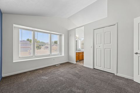 Tiny photo for 309 E 1525 N, Layton, UT 84041 (MLS # 2173671)