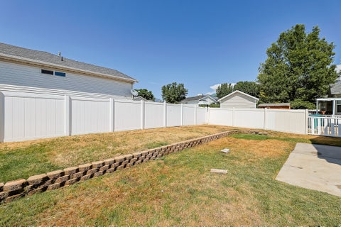 Tiny photo for 309 E 1525 N, Layton, UT 84041 (MLS # 2173671)