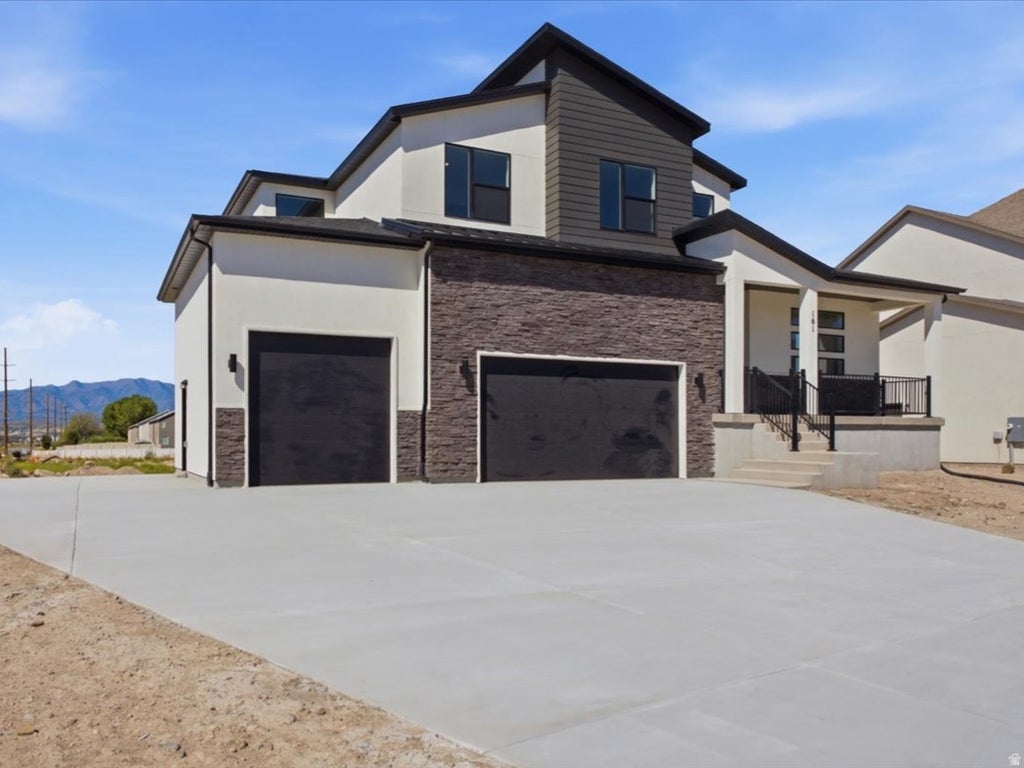 Photo of 161 N MIA CV E #15, Saratoga Springs, UT 84045 (MLS # 2183559)