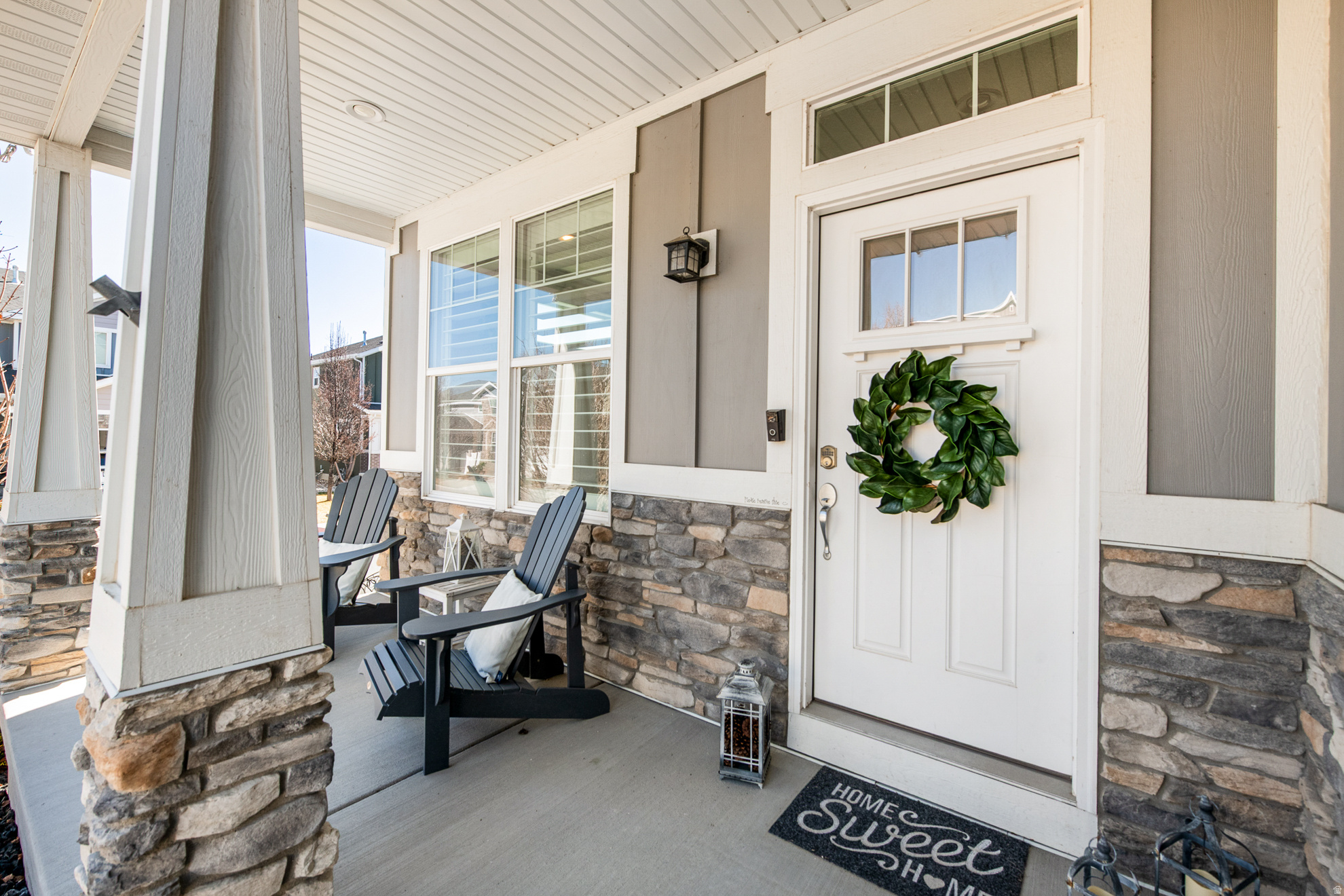 HIGH POINTE - Residential