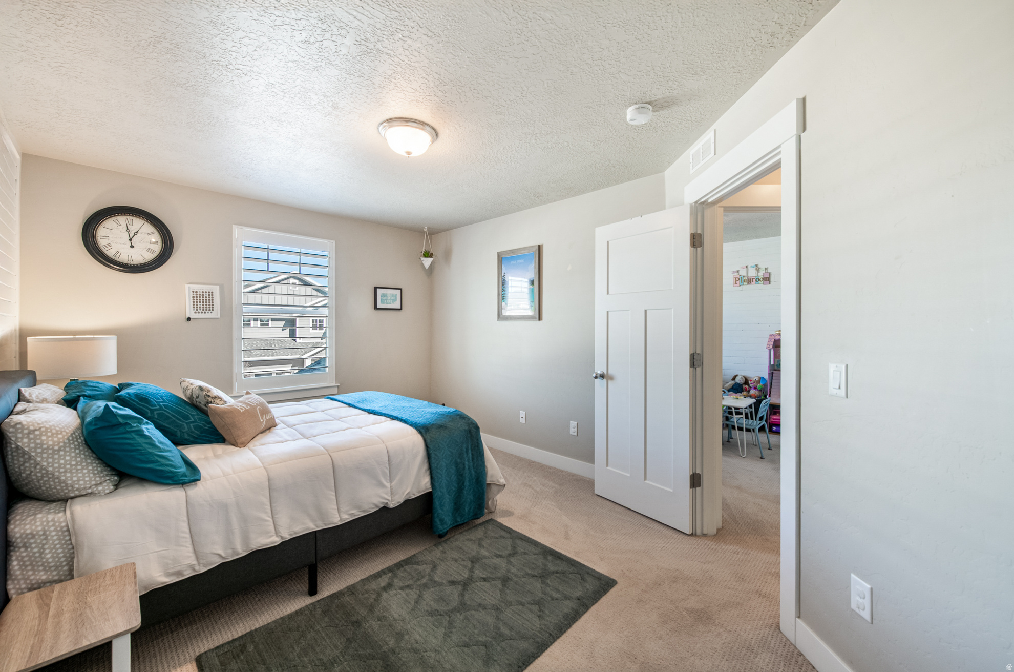 HIGH POINTE - Residential