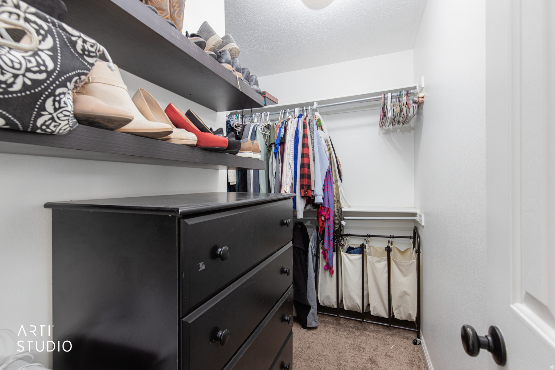 EDGEWATER ESTATES - Residential