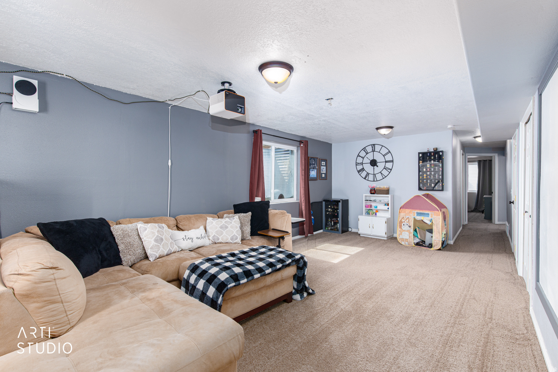 EDGEWATER ESTATES - Residential