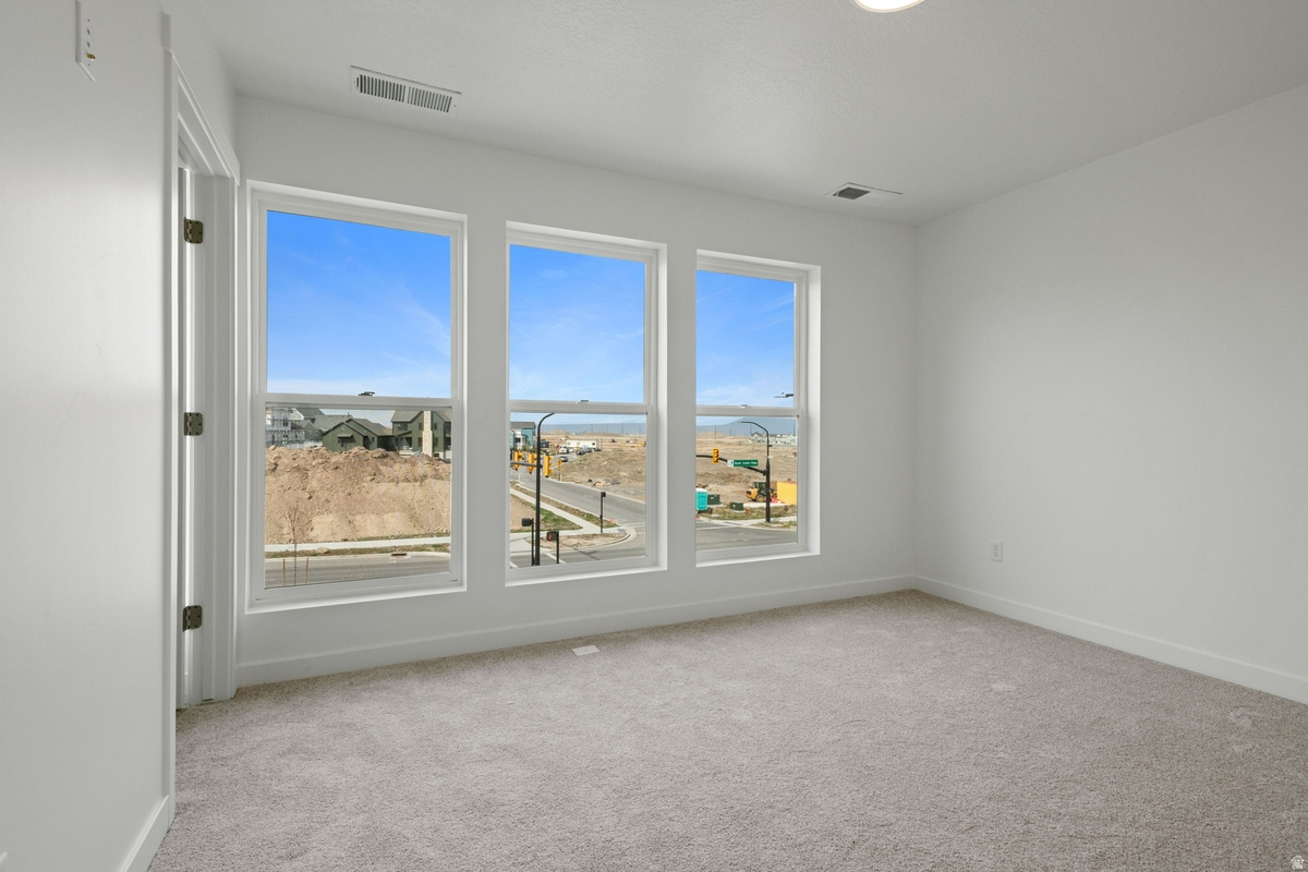 DAYBREAK - Residential