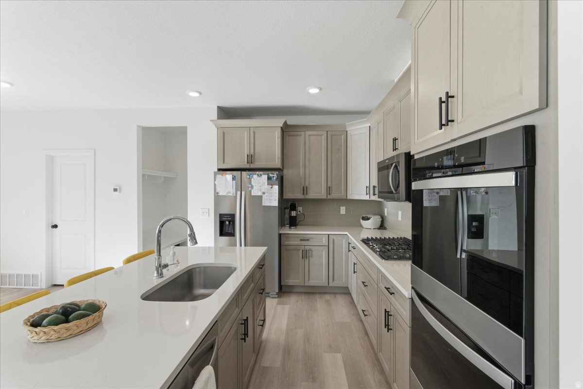 GT ESTATES - Residential