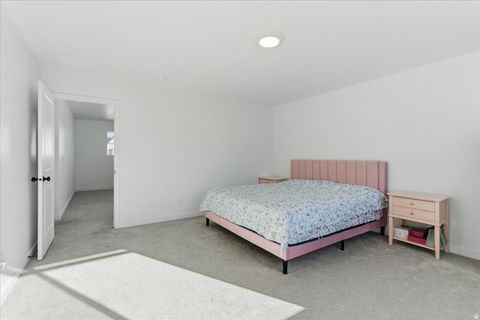 Tiny photo for 4896 S SNARR HAVEN CT W, Taylorsville, UT 84129 (MLS # 2123570)