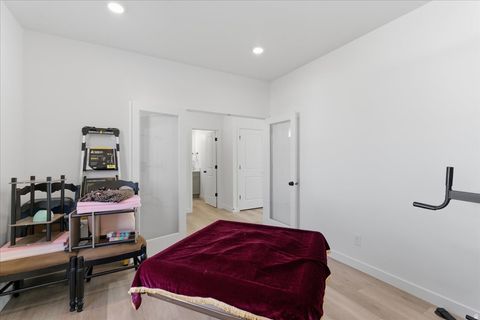 Tiny photo for 4896 S SNARR HAVEN CT W, Taylorsville, UT 84129 (MLS # 2123570)