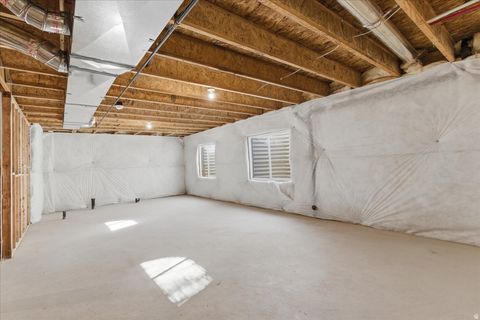 Tiny photo for 4896 S SNARR HAVEN CT W, Taylorsville, UT 84129 (MLS # 2123570)