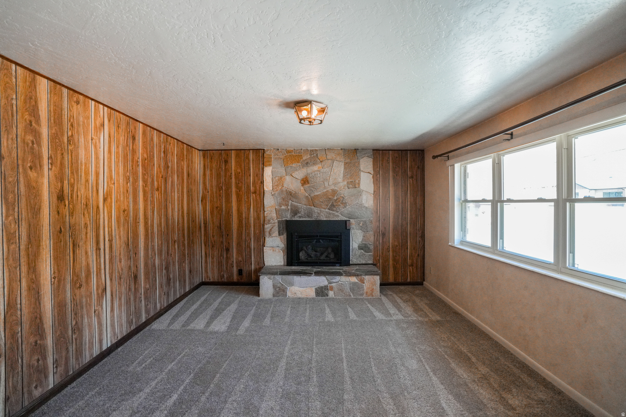 SOUTY SUMMIT - Residential