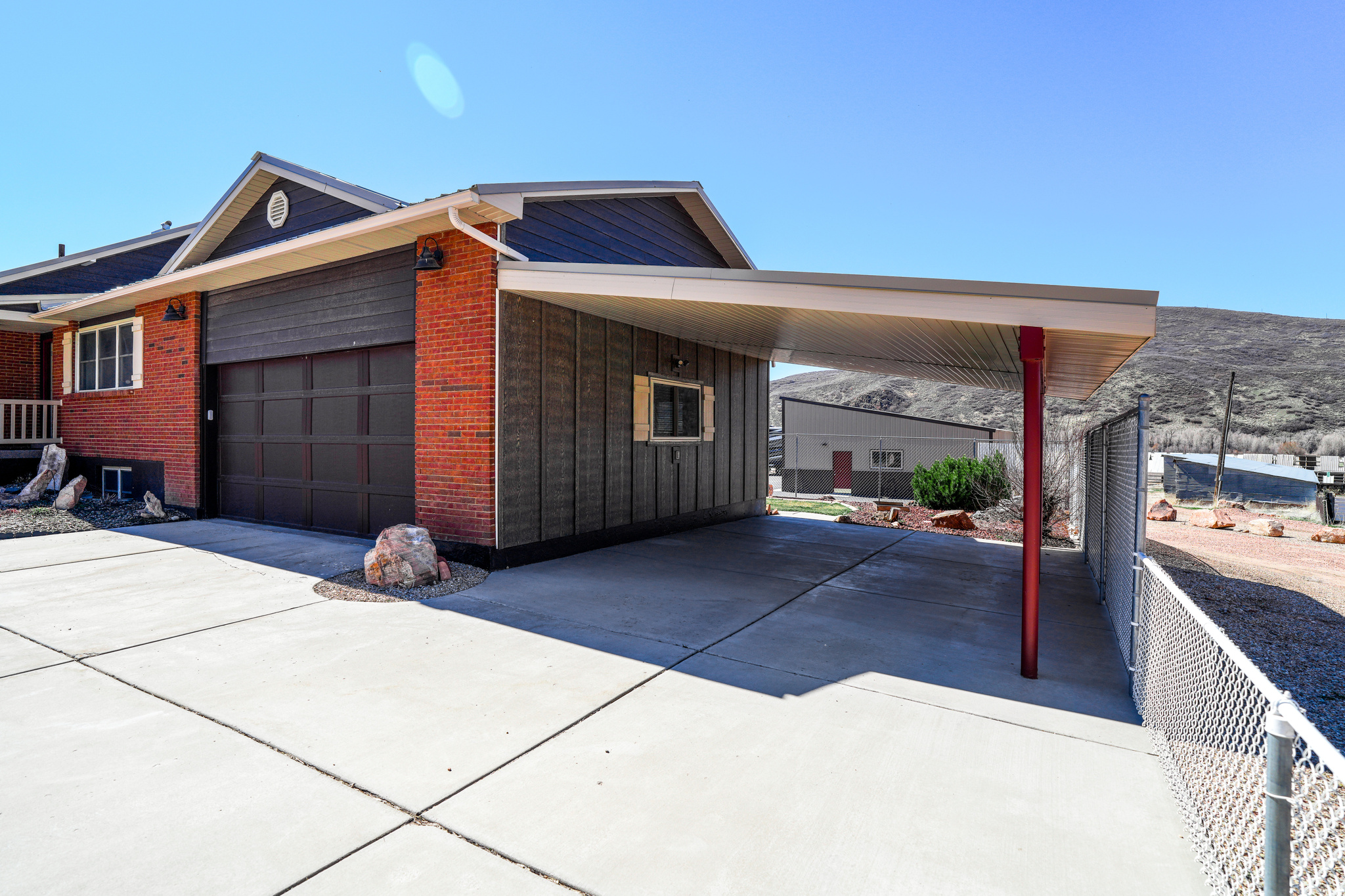 SOUTY SUMMIT - Residential