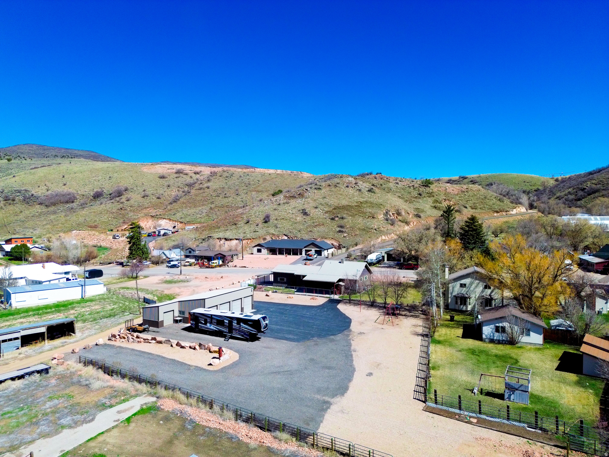 SOUTY SUMMIT - Residential