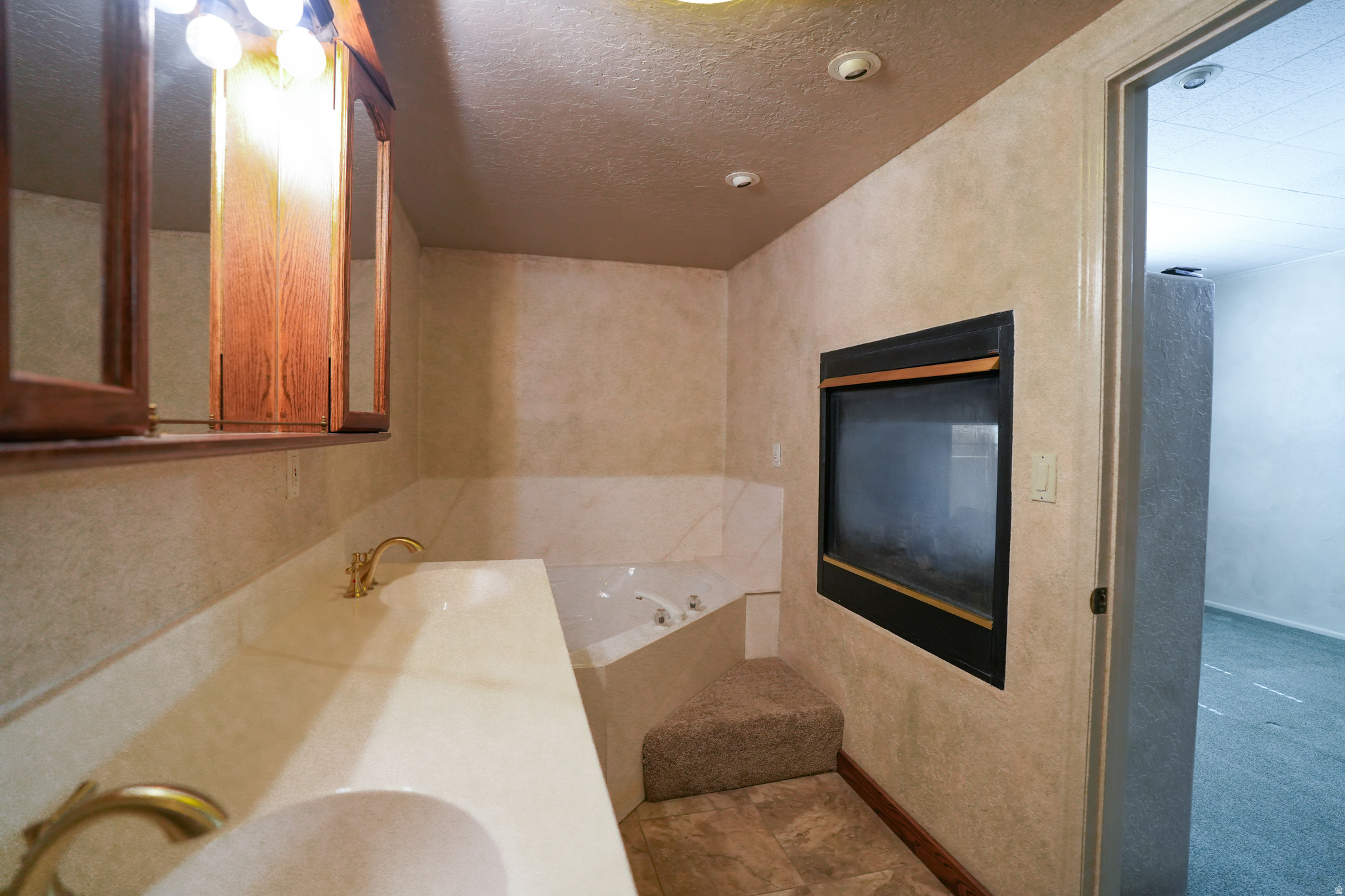 SOUTY SUMMIT - Residential