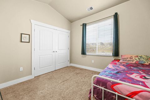Tiny photo for 148 W SPRING HILL WAY N, Saratoga Springs, UT 84045 (MLS # 2125182)