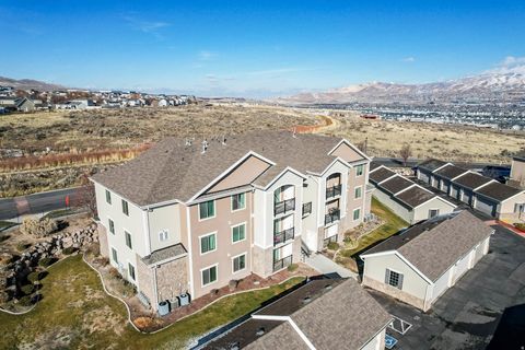 Tiny photo for 148 W SPRING HILL WAY N, Saratoga Springs, UT 84045 (MLS # 2125182)