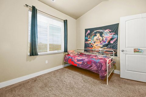 Tiny photo for 148 W SPRING HILL WAY N, Saratoga Springs, UT 84045 (MLS # 2125182)