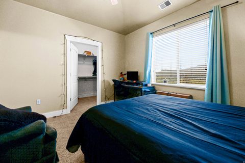 Tiny photo for 148 W SPRING HILL WAY N, Saratoga Springs, UT 84045 (MLS # 2125182)