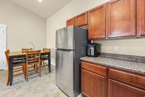 Tiny photo for 148 W SPRING HILL WAY N, Saratoga Springs, UT 84045 (MLS # 2125182)