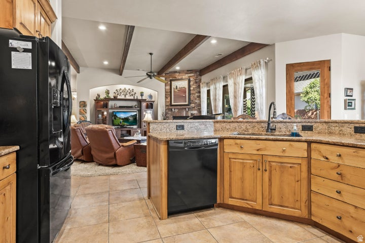 SILVERSTONE 3 AT GREEN SPRINGS - Residential