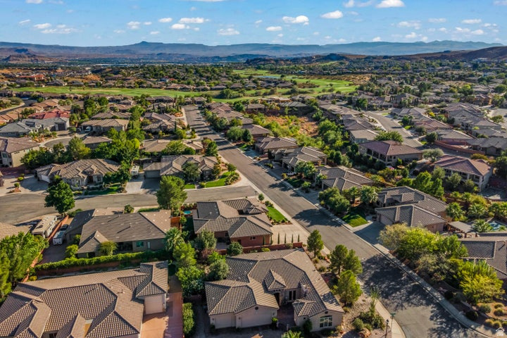 SILVERSTONE 3 AT GREEN SPRINGS - Residential