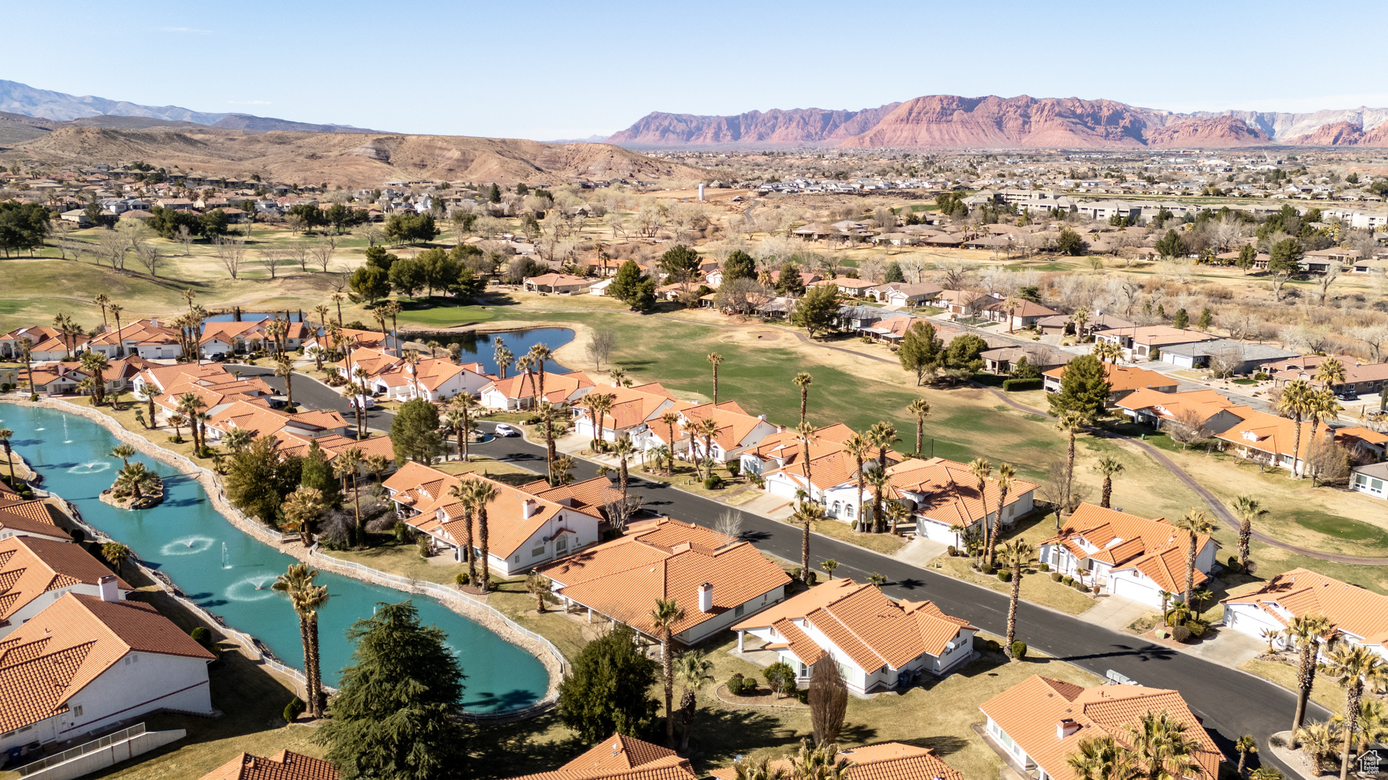 CRYSTAL LAKES - Residential