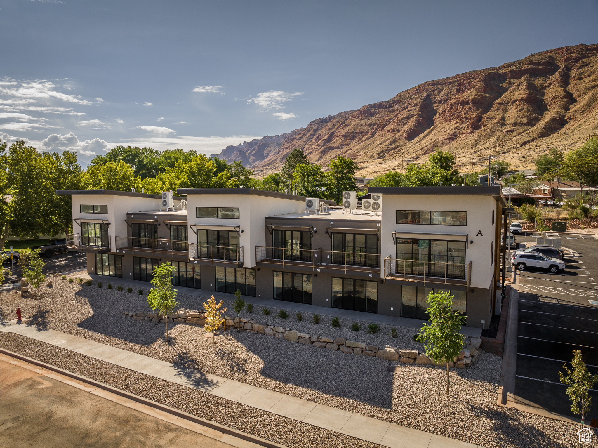 KANE CREEK CONDOS - Residential
