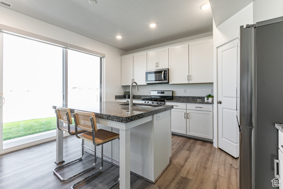 SHORELINE WEST - Residential