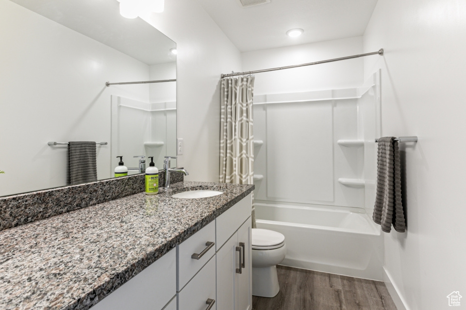 SHORELINE WEST - Residential