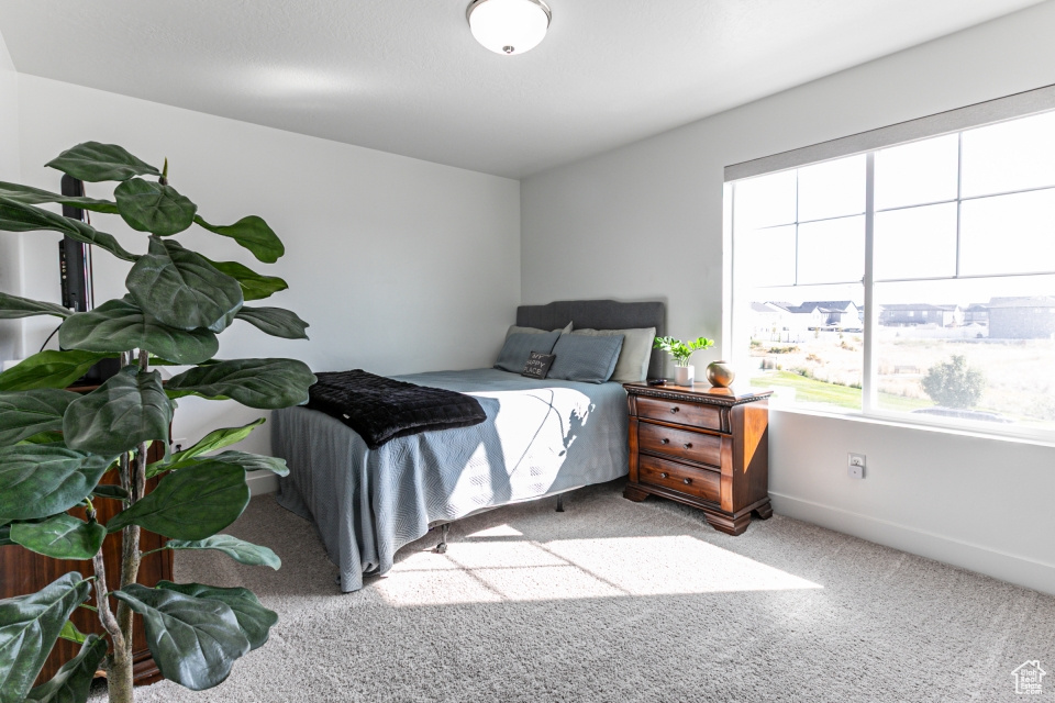 SHORELINE WEST - Residential