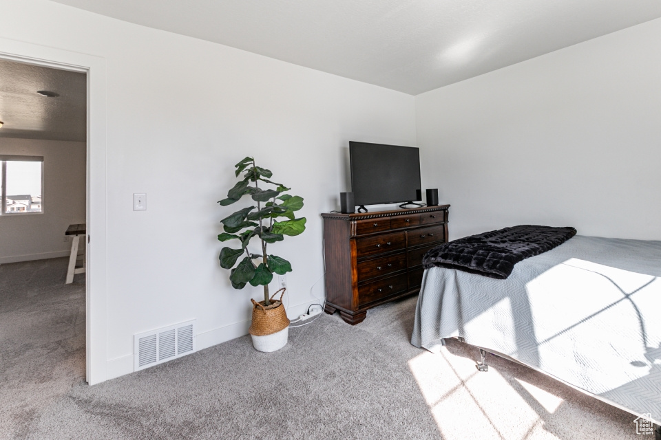SHORELINE WEST - Residential