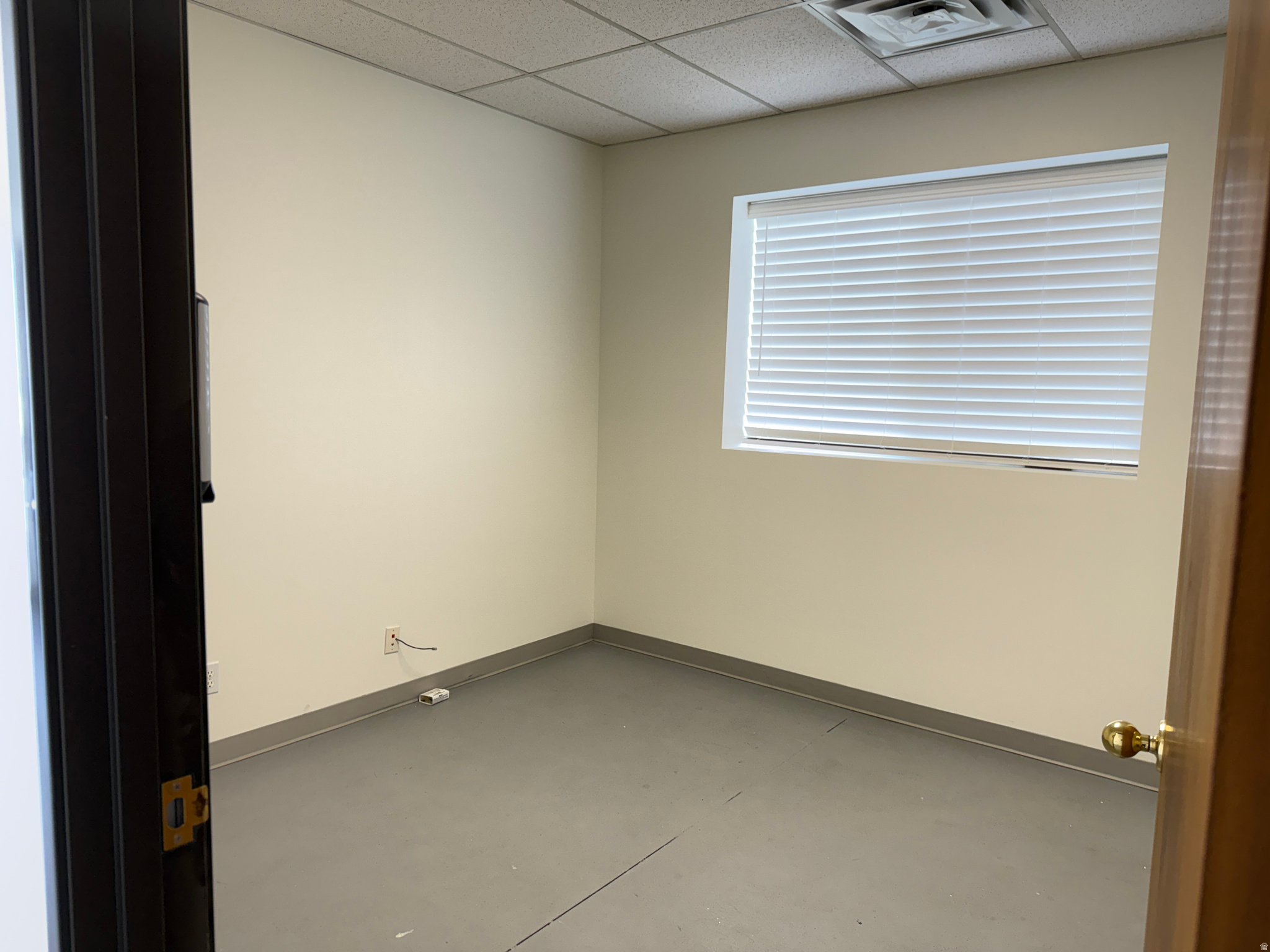 WEDELCO INDUSTRIAL - Commercial Lease