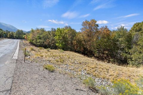 Tiny photo for 1067 S SUMMIT DR, Woodland Hills, UT 84653 (MLS # 2112909)