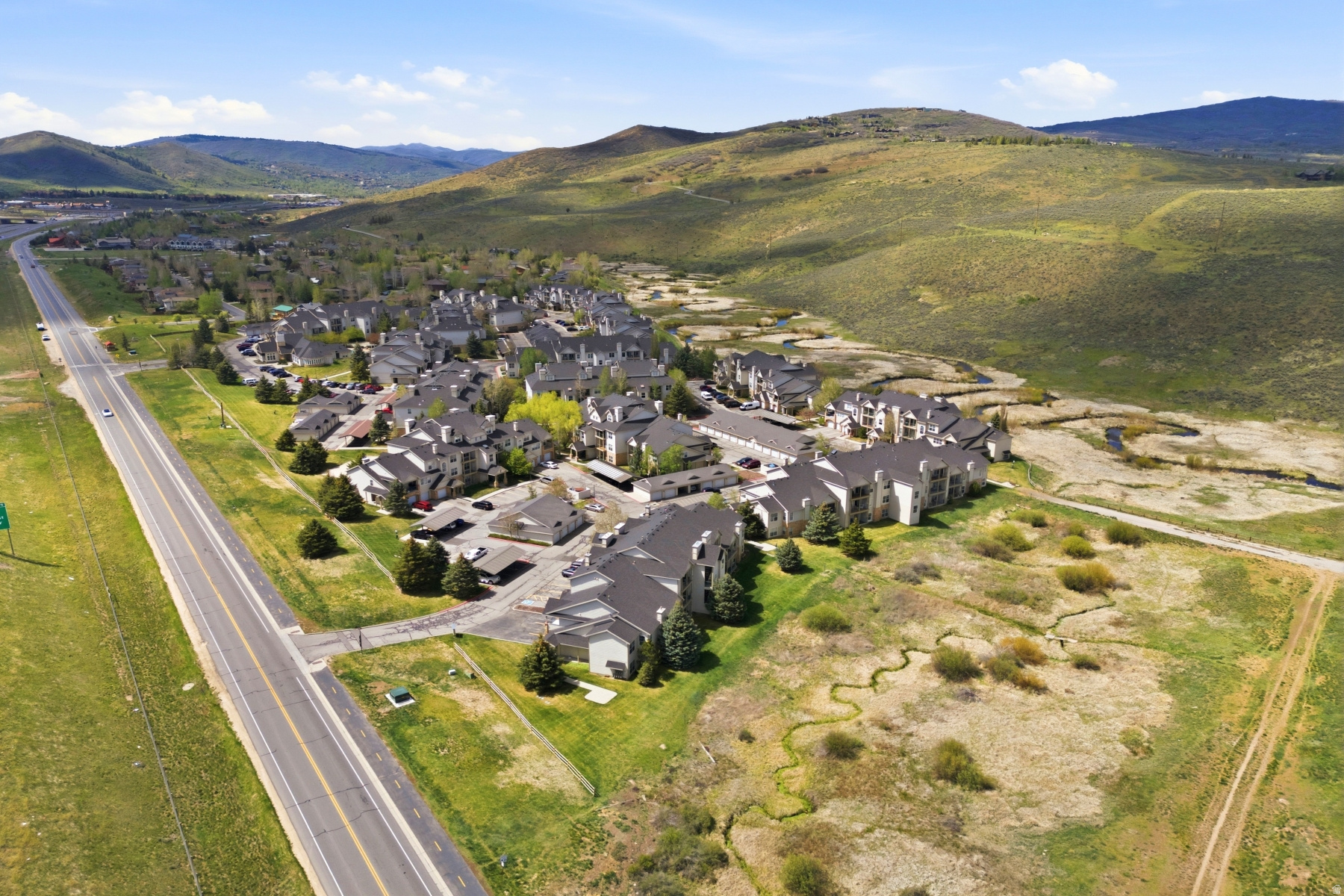 CANYON CREEK - Residential