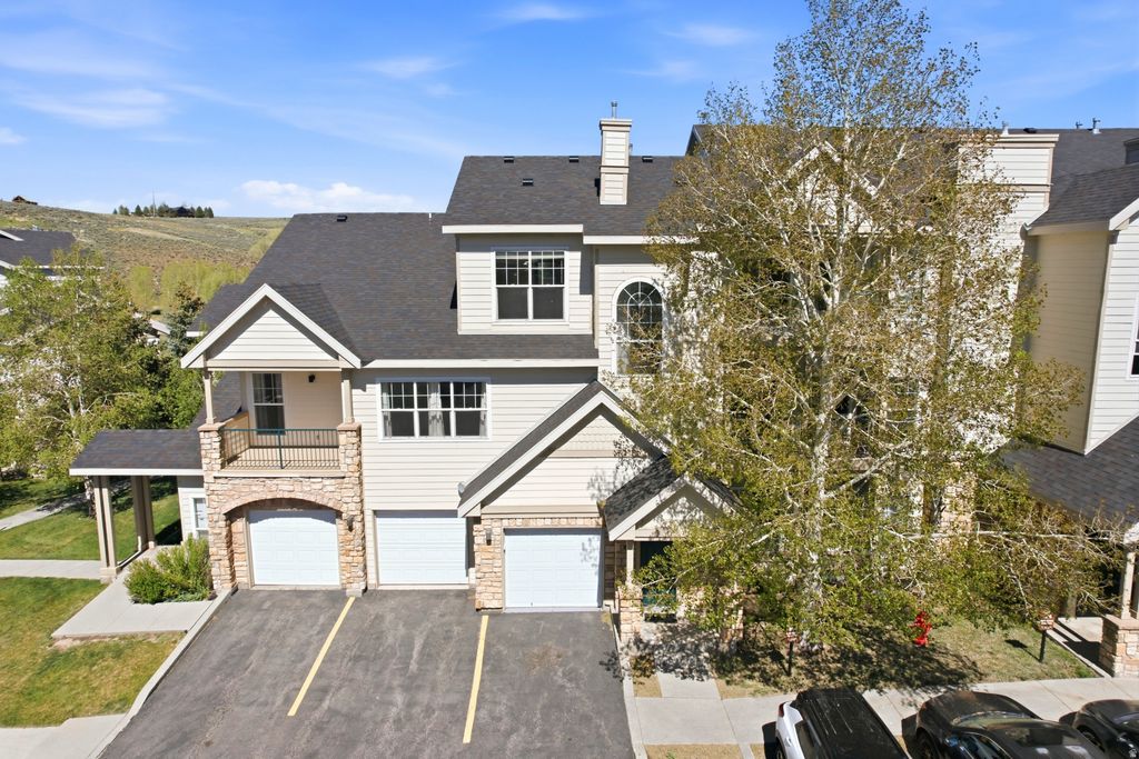 Photo of 900 BITNER RD #P-20, Park City, UT 84098 (MLS # 2158312)