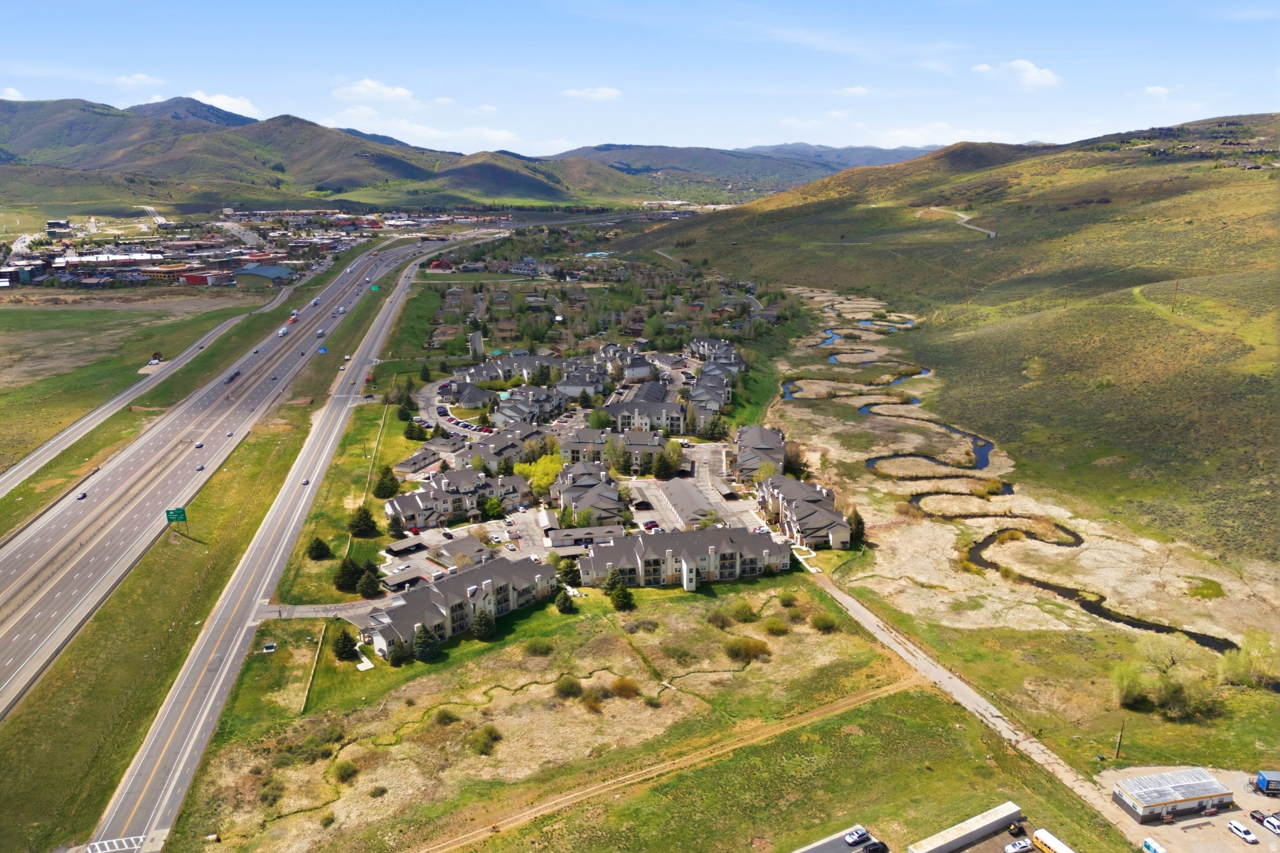 CANYON CREEK - Residential