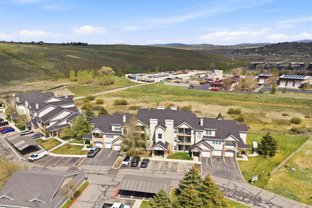 Photo of 900 BITNER RD #P-20, Park City, UT 84098 (MLS # 2158312)