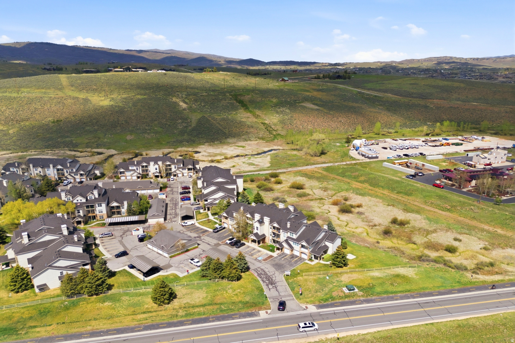 CANYON CREEK - Residential
