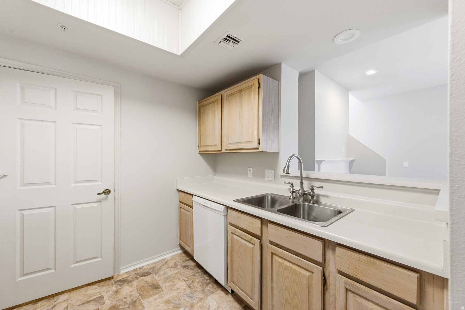 CANYON CREEK - Residential