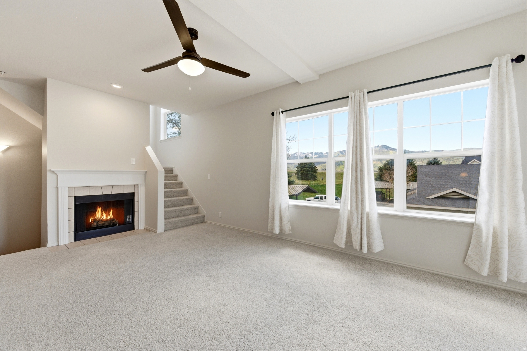 CANYON CREEK - Residential